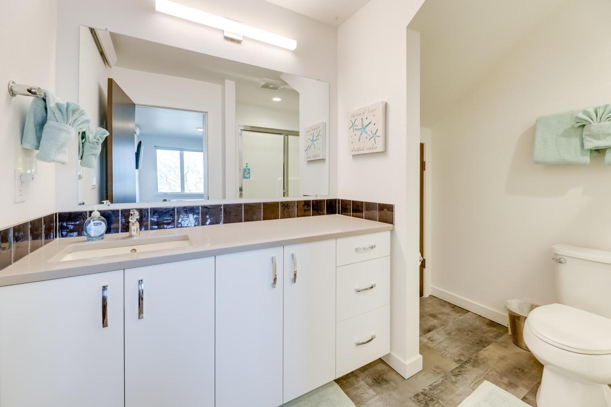 Scenic Depoe Bay Townhome With Deck Less Than 1 Mi To Parks! Ngoại thất bức ảnh